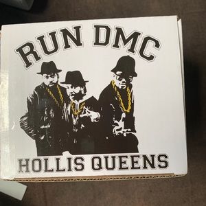 RUN DMC HOLLIS QUEENS MUG